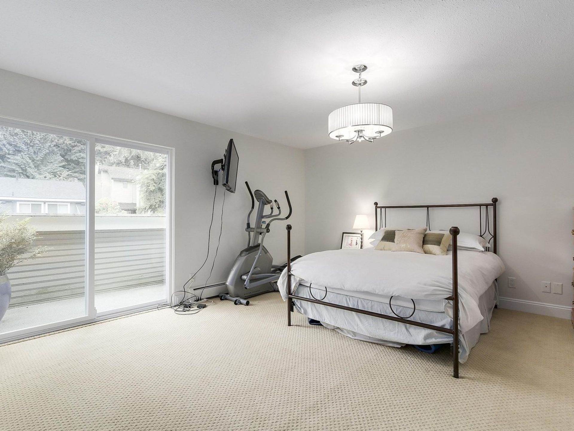 65632 at 5634 Honeysuckle Place, North Vancouver