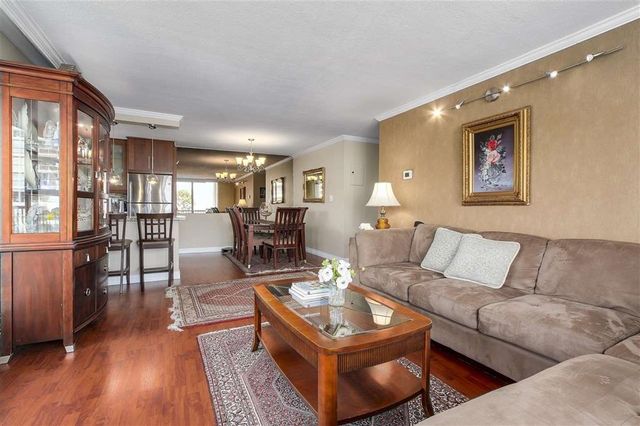 65798 at 603 - 540 Lonsdale Avenue, North Vancouver