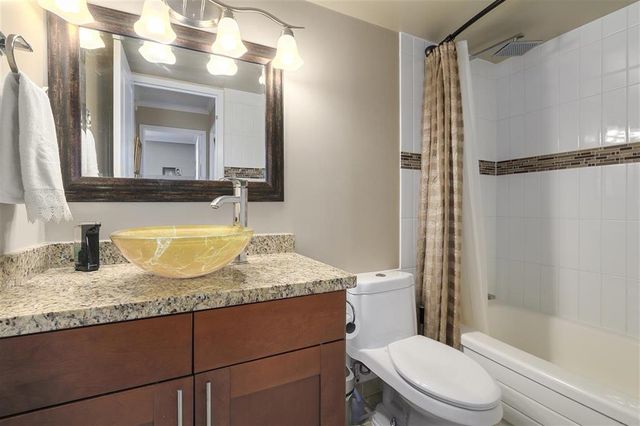 65822 at 603 - 540 Lonsdale Avenue, North Vancouver