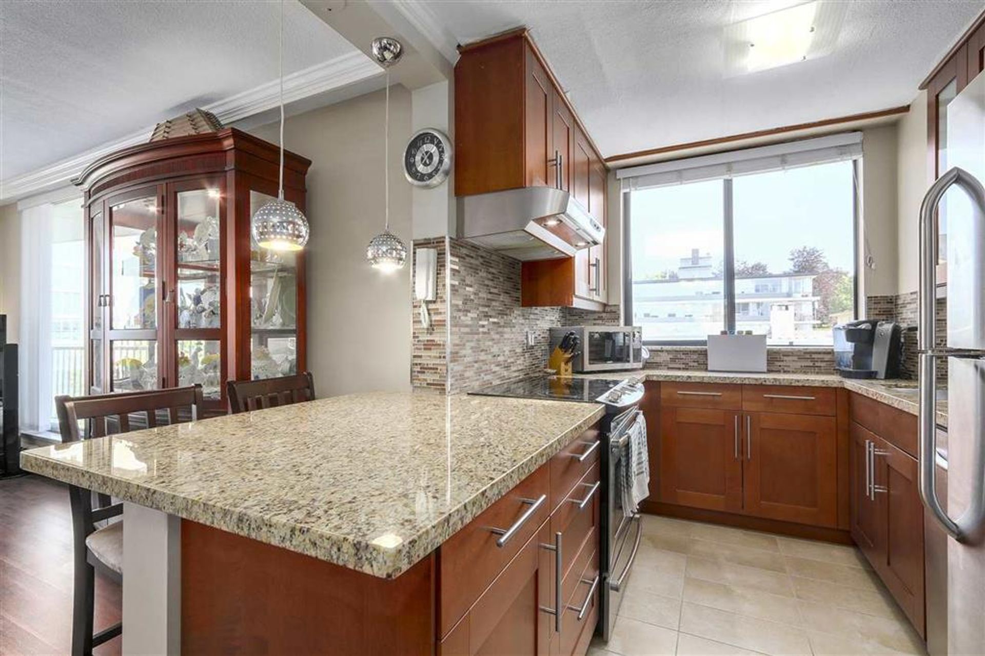 65807 at 603 - 540 Lonsdale Avenue, North Vancouver