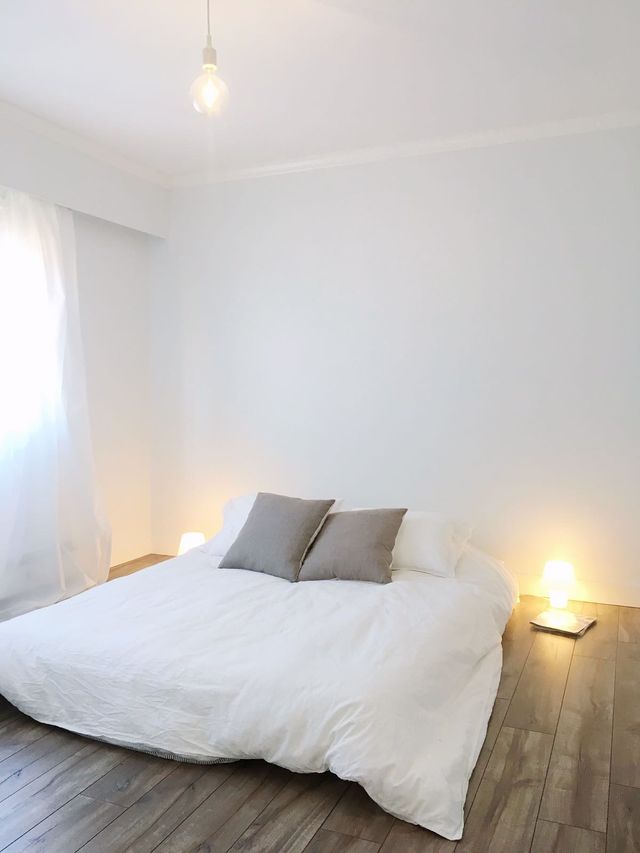 65877 at 5 - 137 5th Street E, North Vancouver