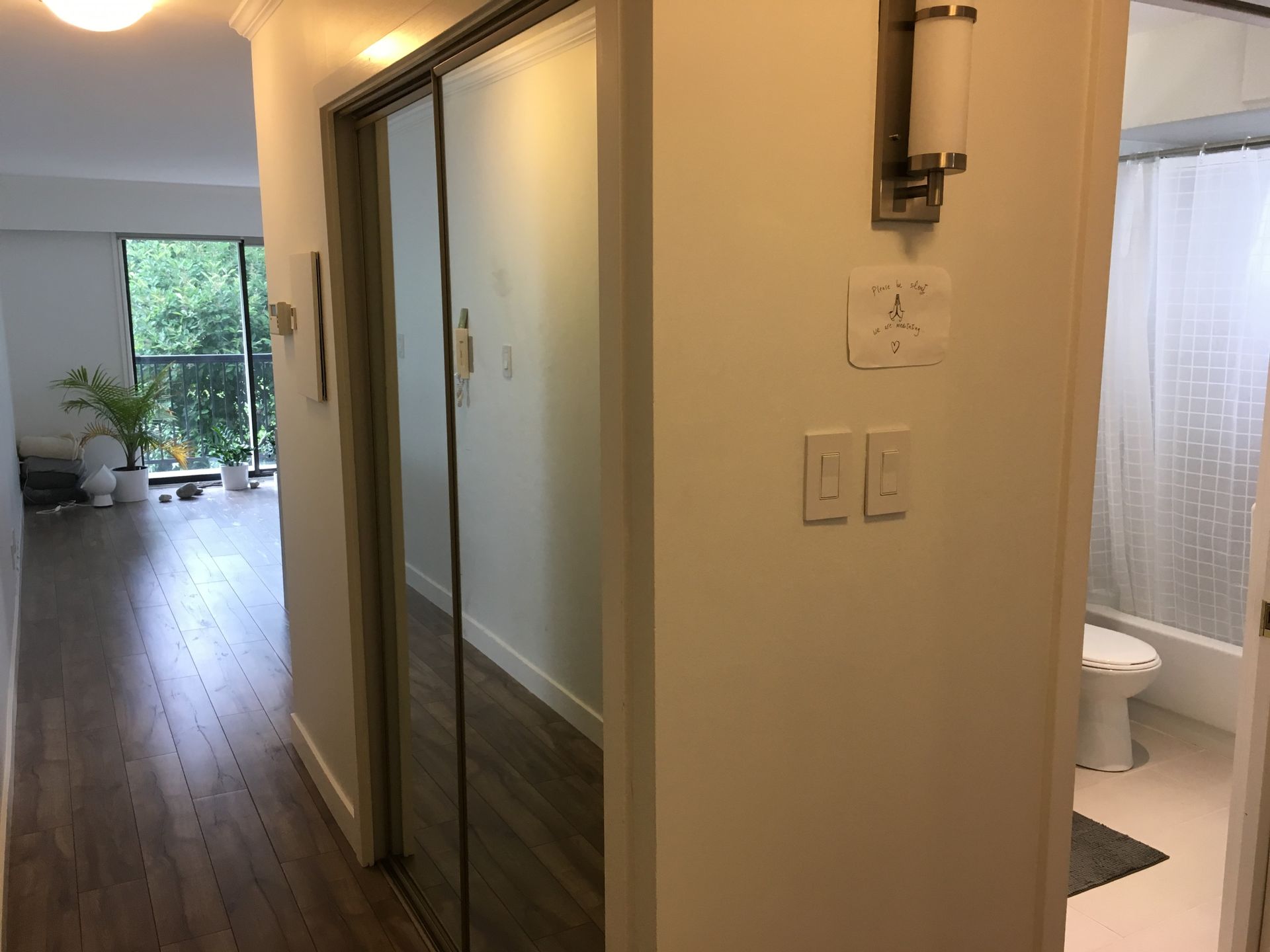 65897 at 5 - 137 5th Street E, North Vancouver