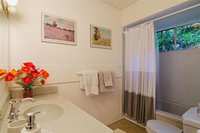 66057 at 5767 Primrose Place, West Vancouver