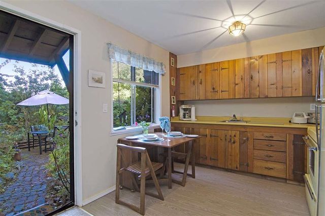 66066 at 5767 Primrose Place, West Vancouver