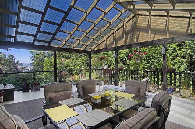 66069 at 5767 Primrose Place, West Vancouver