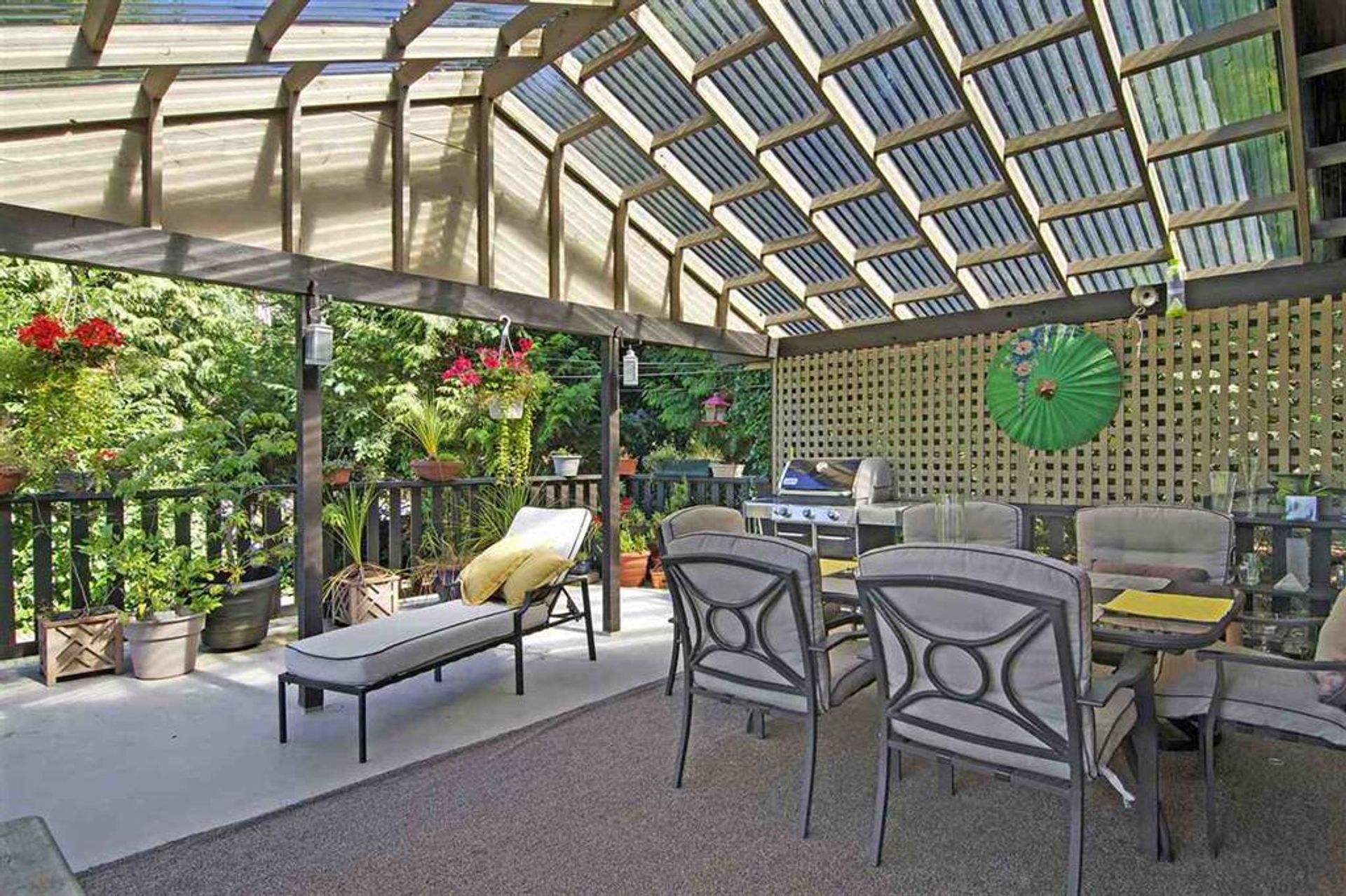 66072 at 5767 Primrose Place, West Vancouver