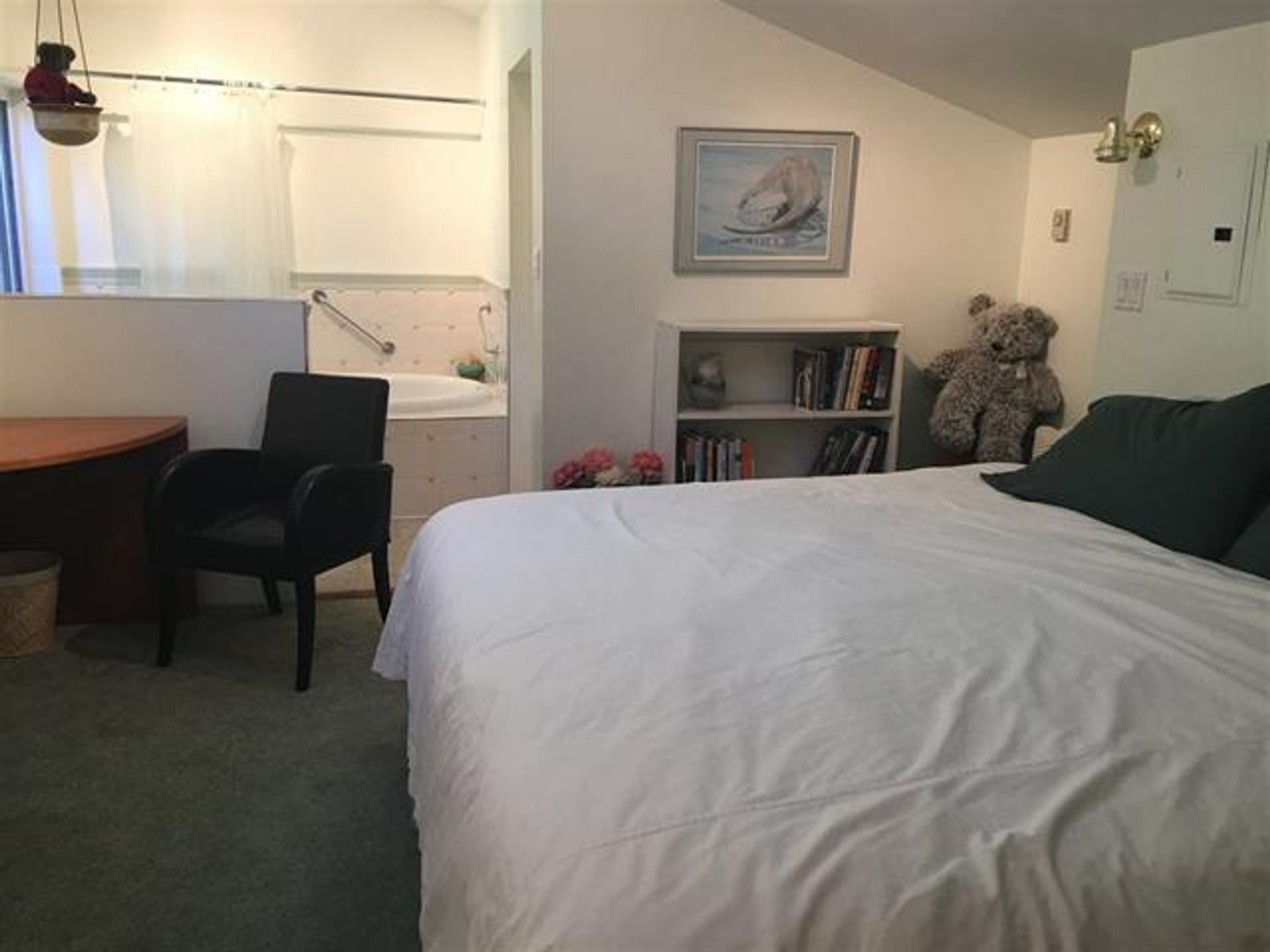 66208 at 1179 Heritage Boulevard, North Vancouver