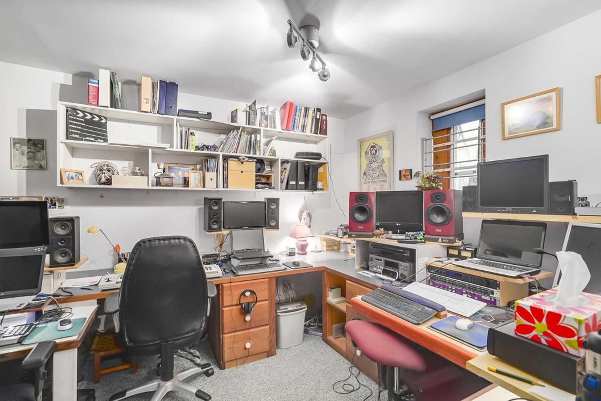 66391 at 223 Keith Road E, North Vancouver