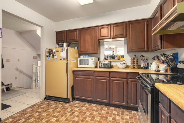 66459 at 1829 Rufus Drive, North Vancouver