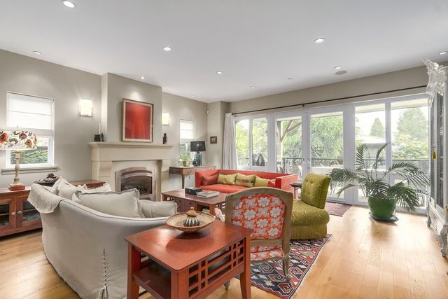 66656 at 425 16th Street E, North Vancouver