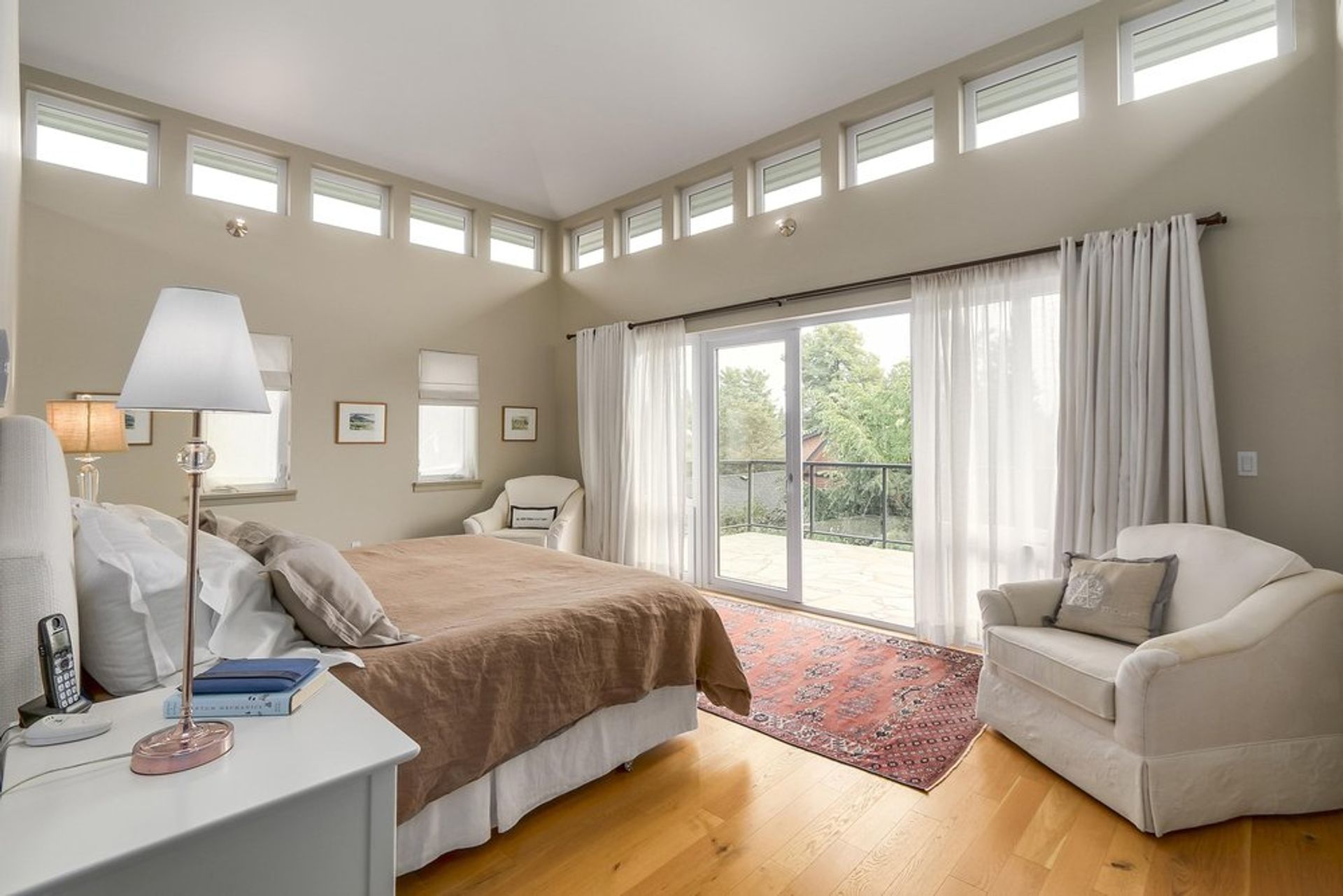 66683 at 425 16th Street E, North Vancouver