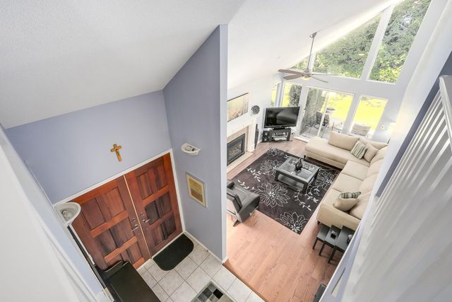 66783 at 4 - 1925 Indian River Crescent, North Vancouver