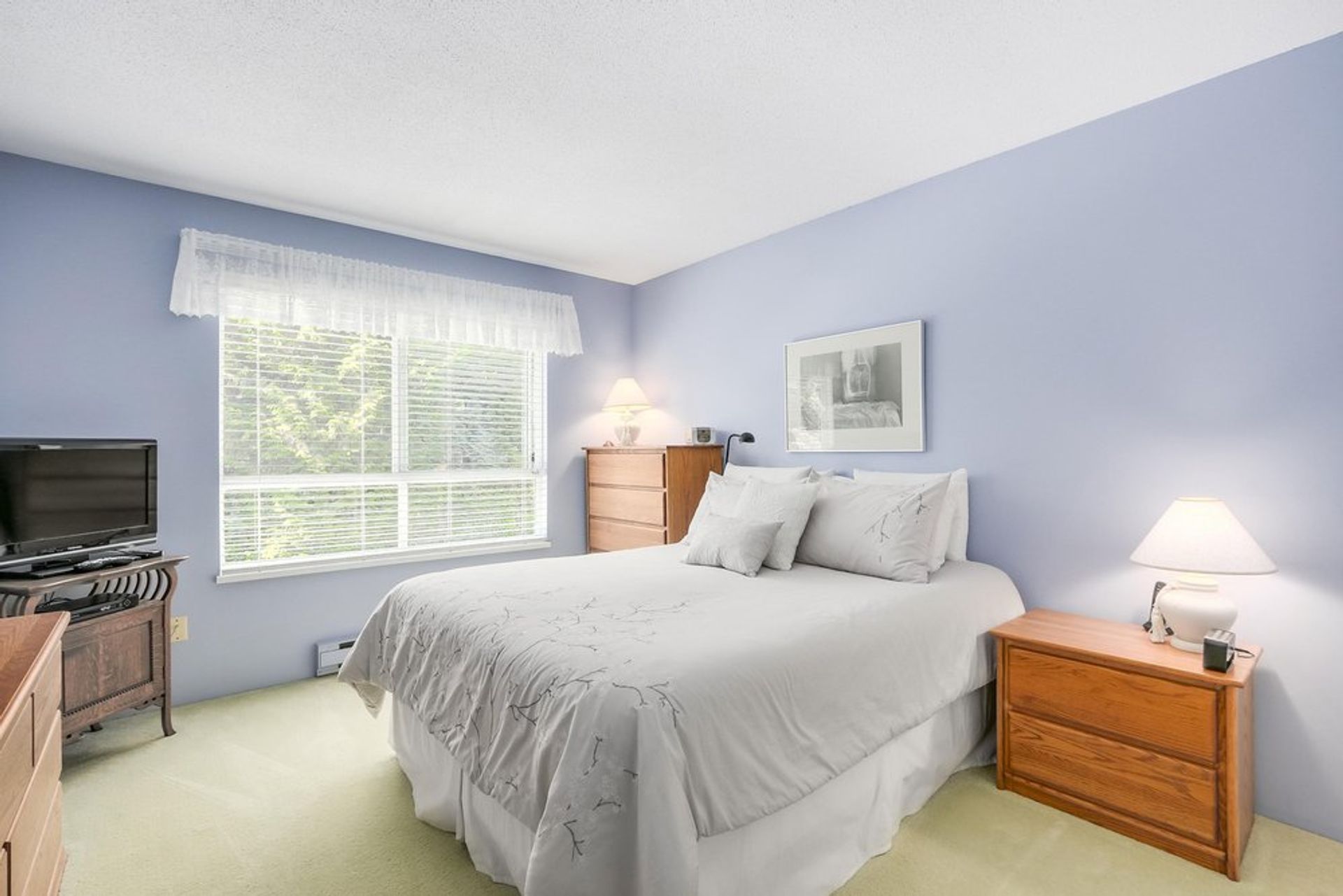 66796 at 4 - 1925 Indian River Crescent, North Vancouver