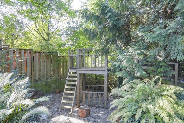 66906 at 547 W St. James Road, North Vancouver