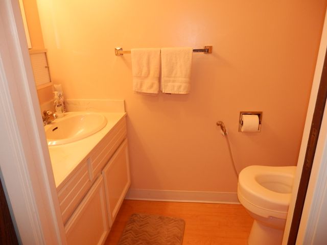 66995 at 215 - 2640 Fromme Road, North Vancouver