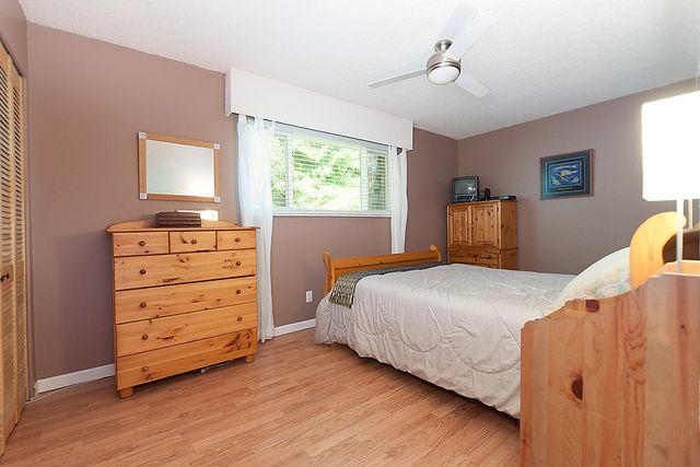 67037 at 1178 Deep Cove Road, North Vancouver