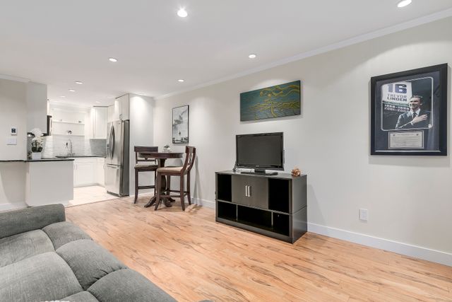 67134 at 104 - 251 W 4th Street, North Vancouver