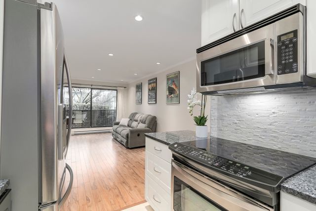 67146 at 104 - 251 W 4th Street, North Vancouver