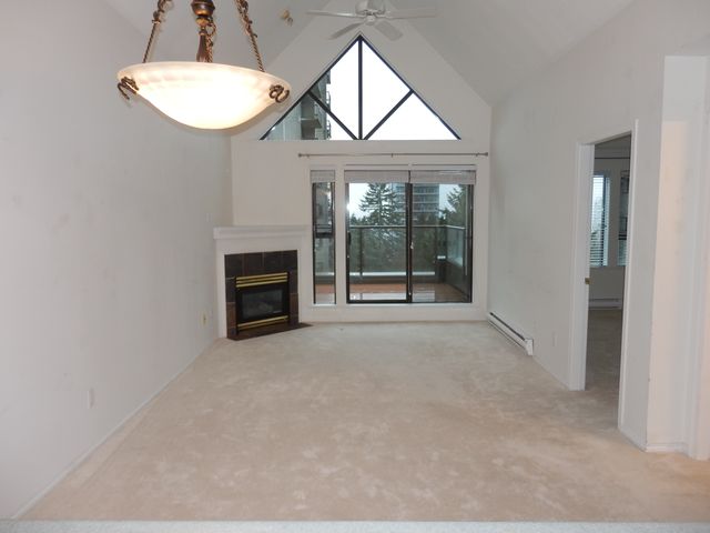 67193 at 408 - 175 10th Street E, North Vancouver