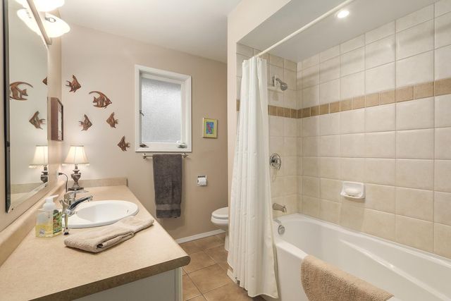 67294 at 916 Whitchurch Street, North Vancouver