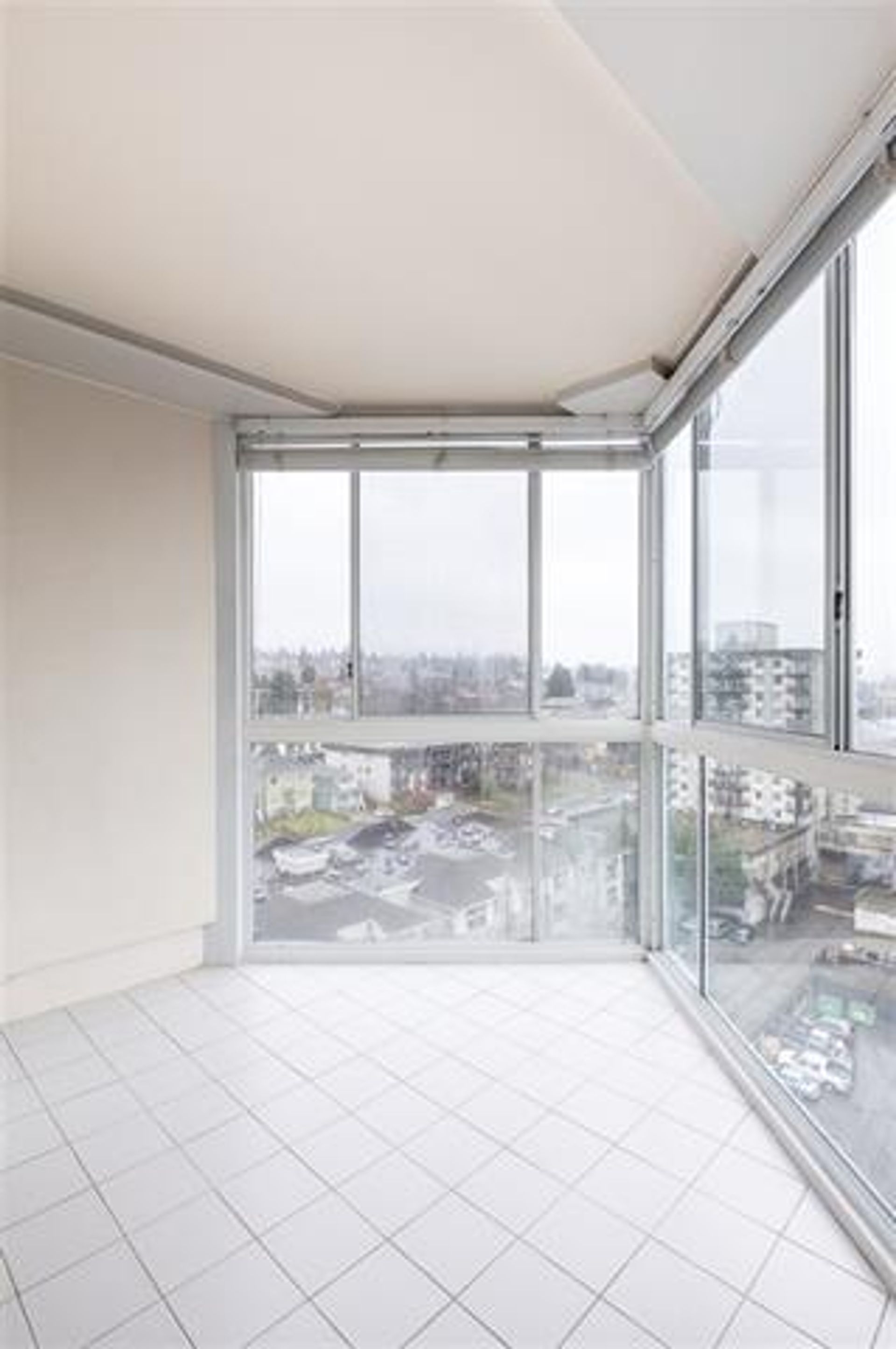 67404 at 1502 - 130 2nd Street E, North Vancouver