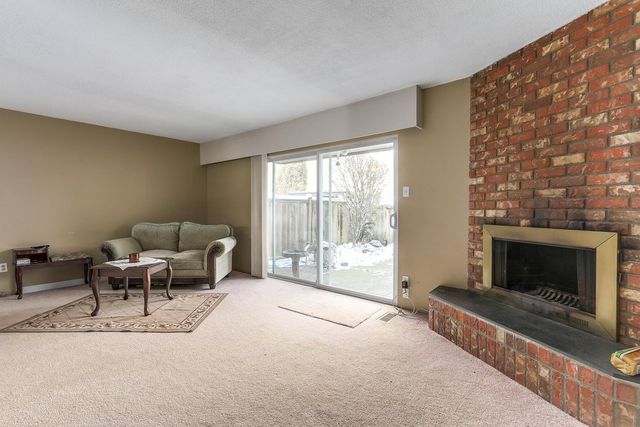 67567 at 2365 Mountain Highway, North Vancouver