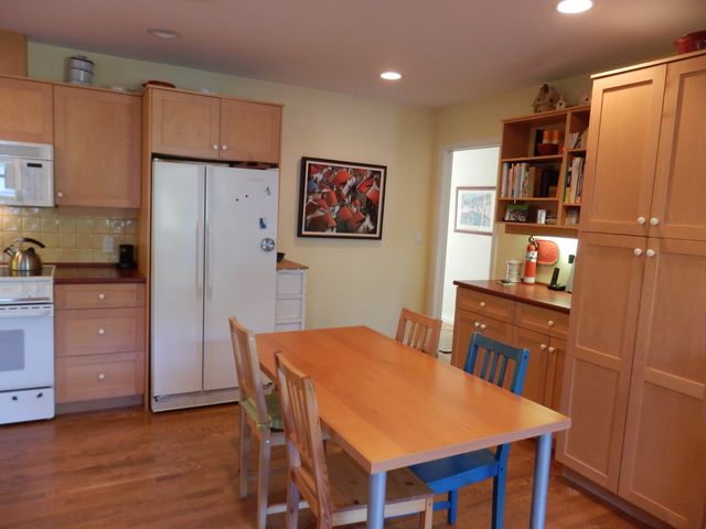 67749 at 2866 Woodbine Drive, North Vancouver