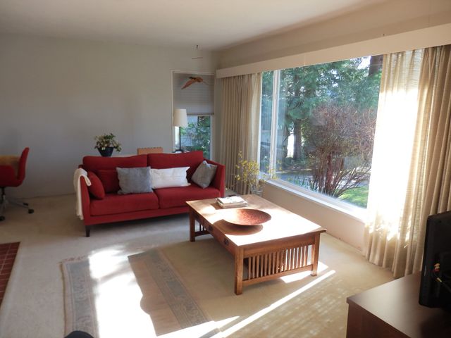 67758 at 2866 Woodbine Drive, North Vancouver