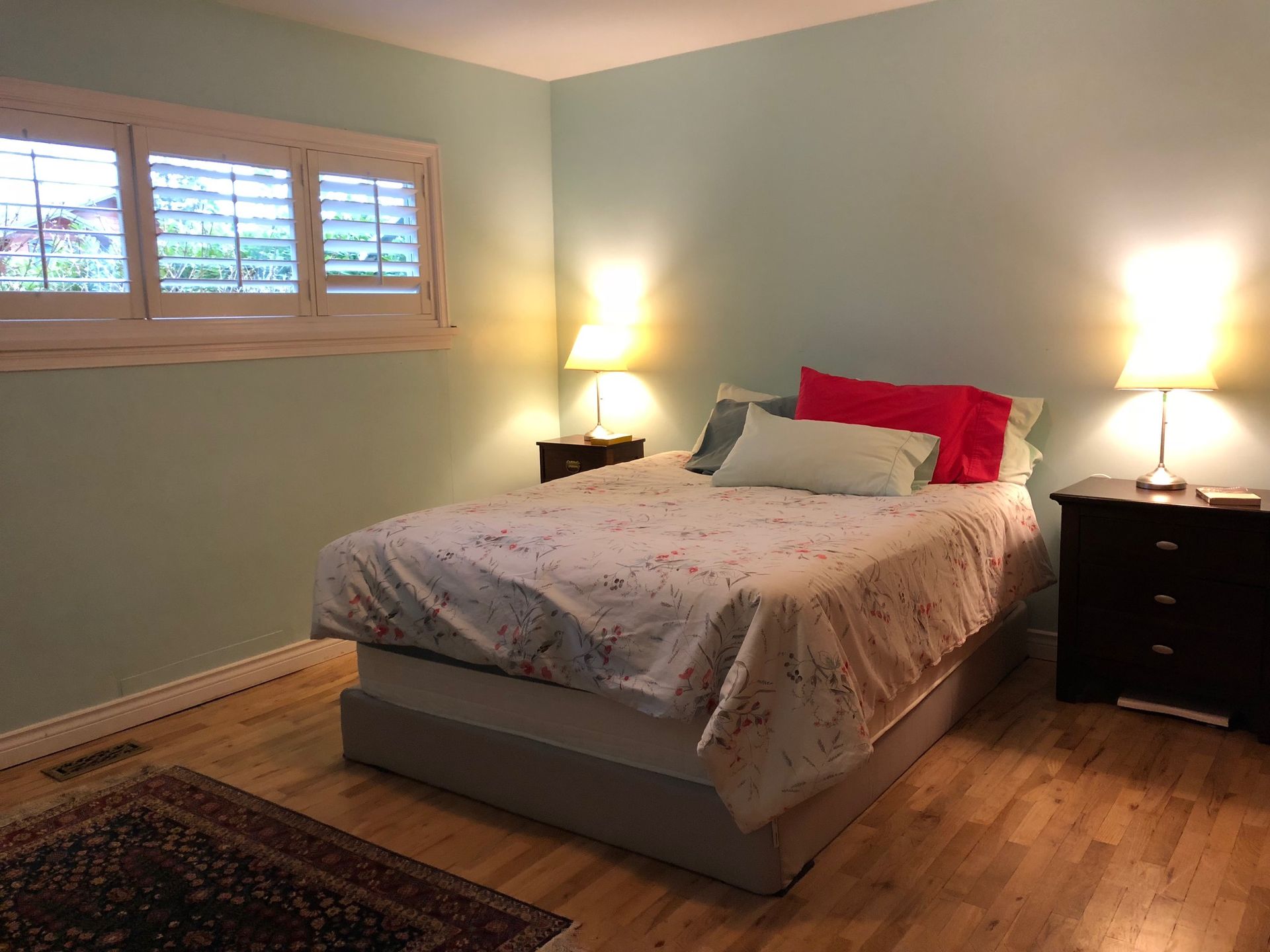 67924 at 2866 Woodbine Drive, North Vancouver