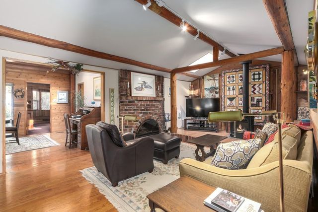 67816 at 2540 Boswell Avenue, North Vancouver