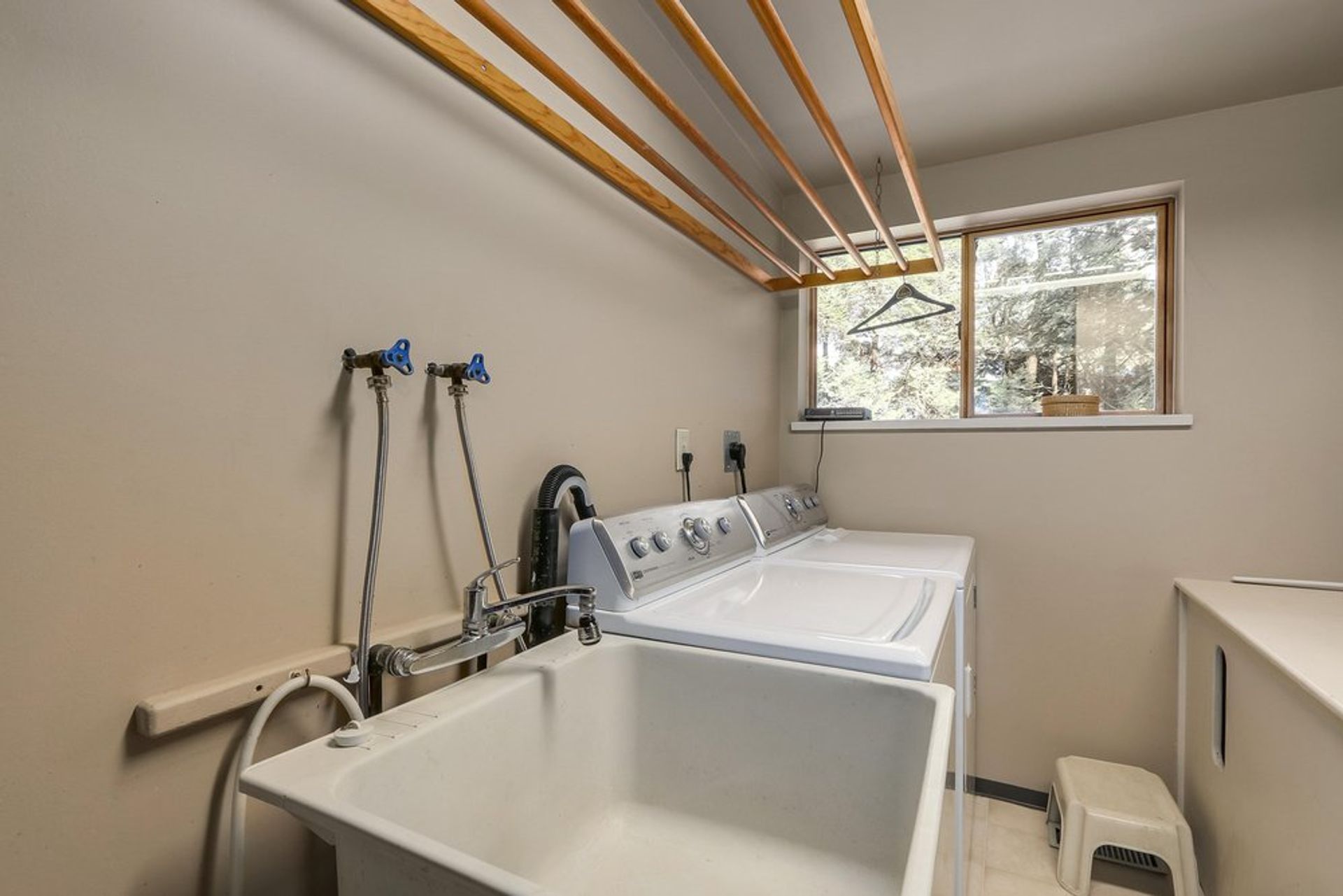 67870 at 2540 Boswell Avenue, North Vancouver