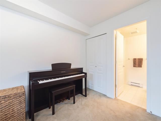 68063 at 318 - 365 1st Street E, North Vancouver