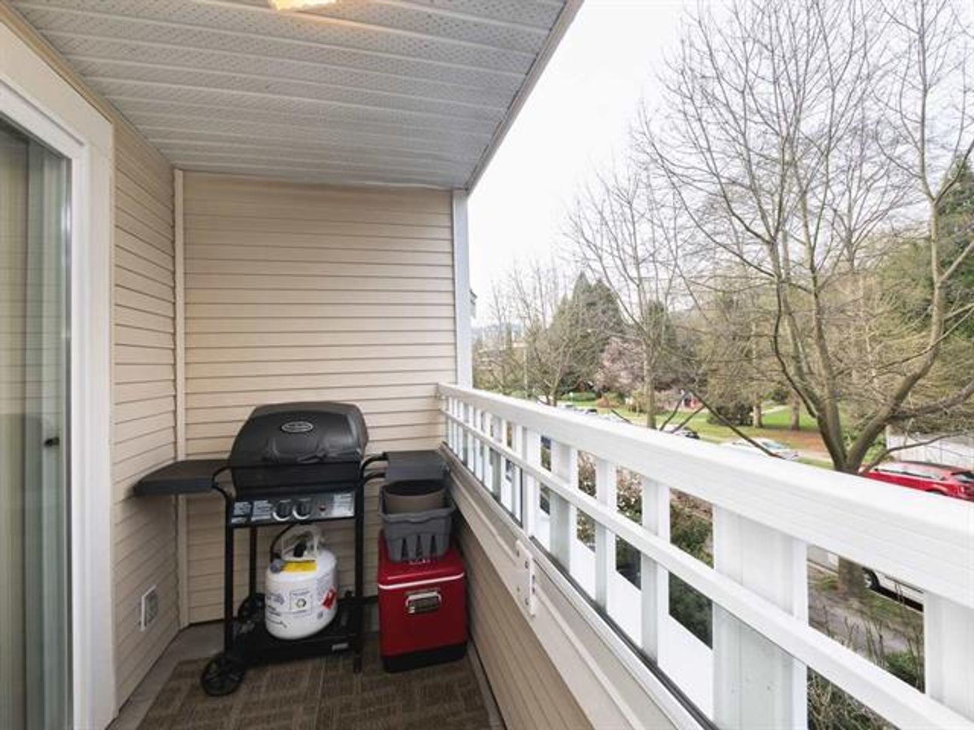 68070 at 318 - 365 1st Street E, North Vancouver