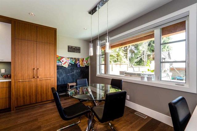 68960 at 423 14th Street E, North Vancouver