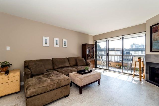 70125 at 306 - 141 18th Street E, North Vancouver