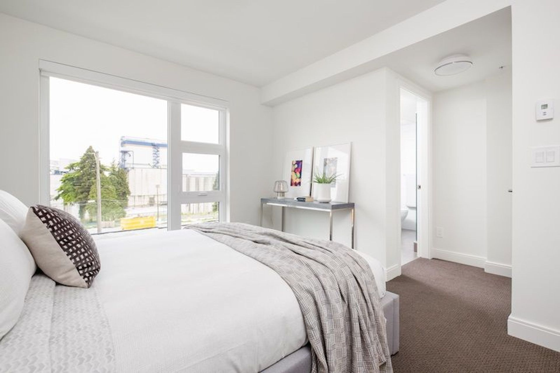 88242 at 116 - 515 2nd Street E, North Vancouver