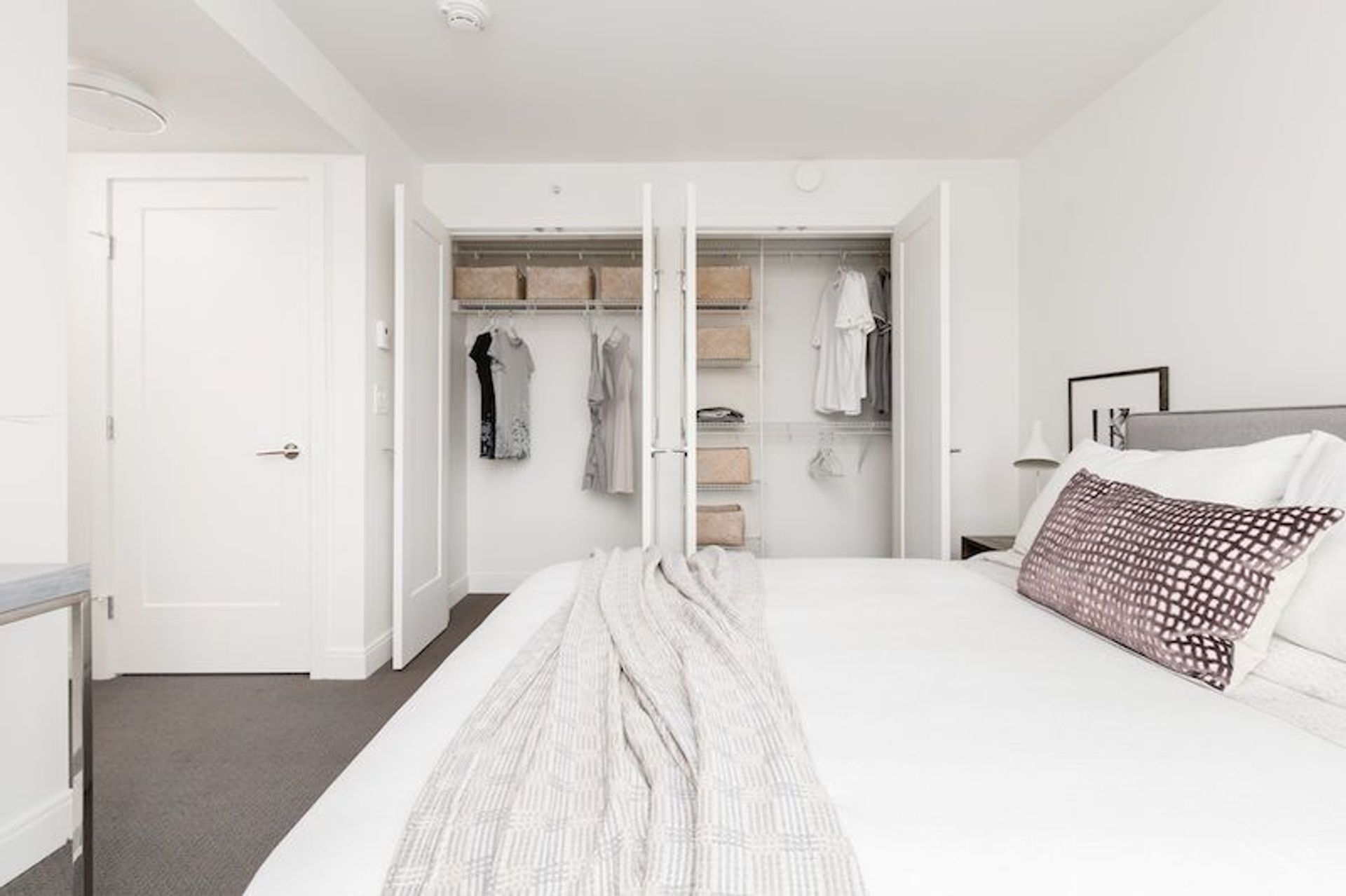 88246 at 116 - 515 2nd Street E, North Vancouver