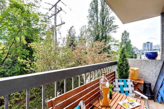 145-st-georges-avenue-lower-lons at 101 - 145 St. Georges Avenue, Lower Lonsdale, North Vancouver 145-st-georges-avenue-lower-lons at 101 - 145 St. Georges Avenue, Lower Lonsdale, North Vancouver