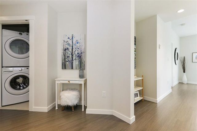 68008 at 313 - 277 W 1st Street, North Vancouver