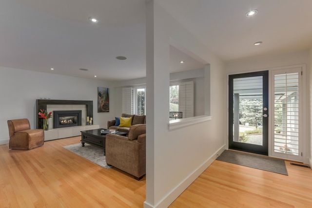 70752 at 5154 Ranger Avenue, North Vancouver