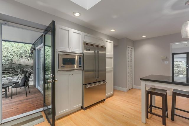 70770 at 5154 Ranger Avenue, North Vancouver