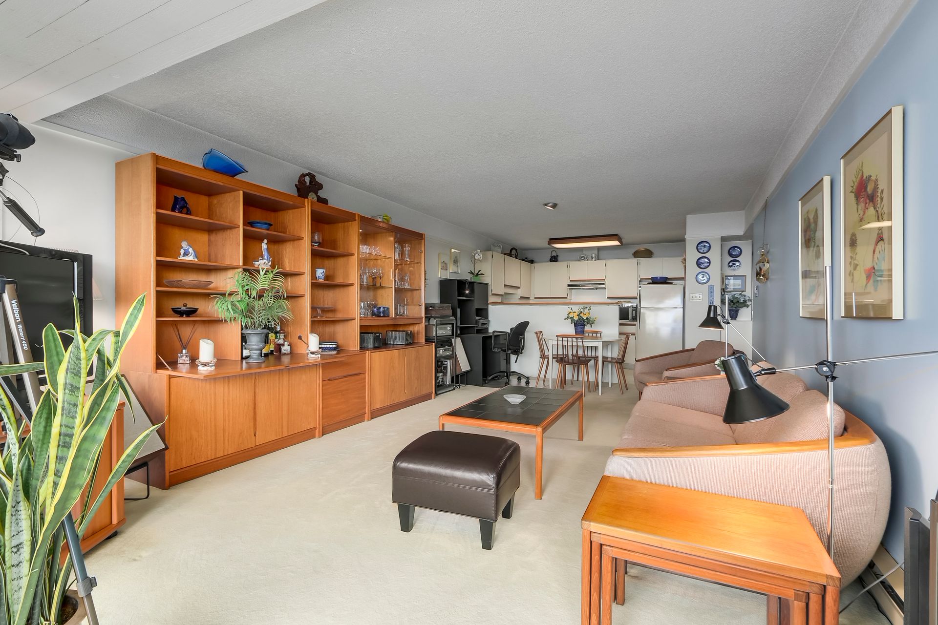 72215 at 2212 Folkestone Way, West Vancouver