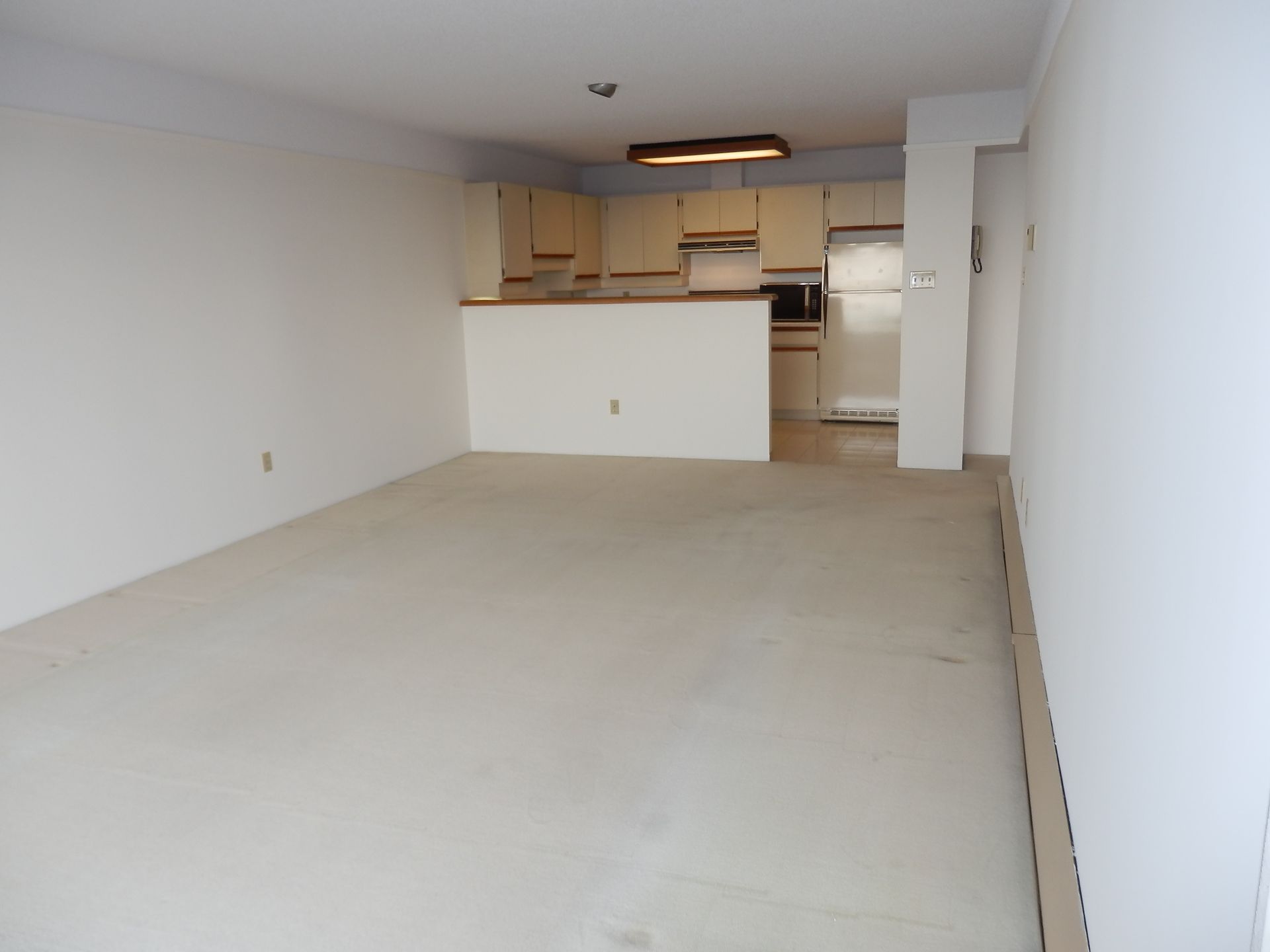 73880 at 2212 Folkestone Way, West Vancouver