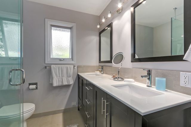 72605-1 at 2749 Byron Road, North Vancouver