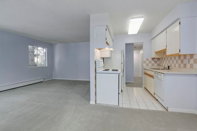 72915 at 207 - 250 W 1st Street, North Vancouver