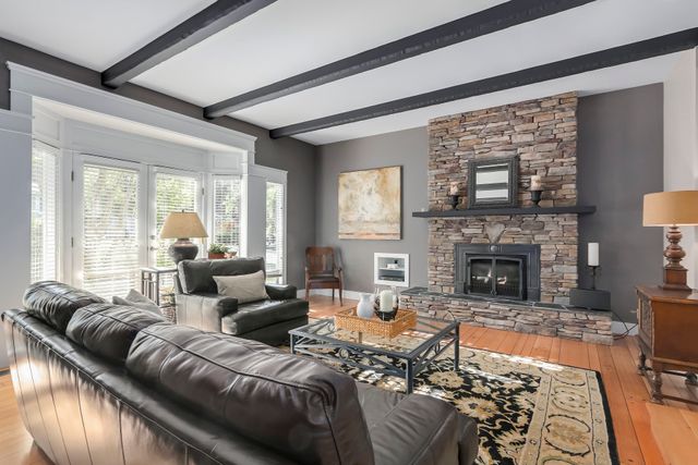 73159 at 3323 Redfern Place, North Vancouver