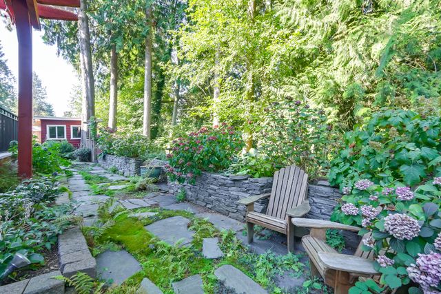 73180 at 3323 Redfern Place, North Vancouver