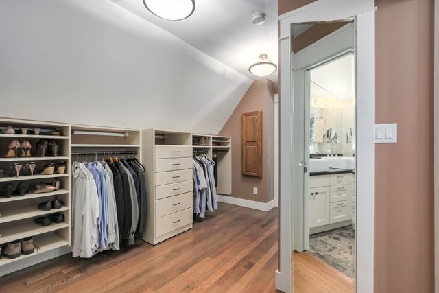 73207 at 3323 Redfern Place, North Vancouver