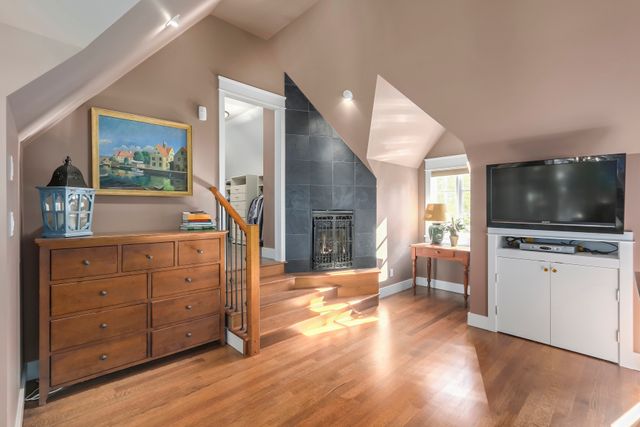 73216 at 3323 Redfern Place, North Vancouver