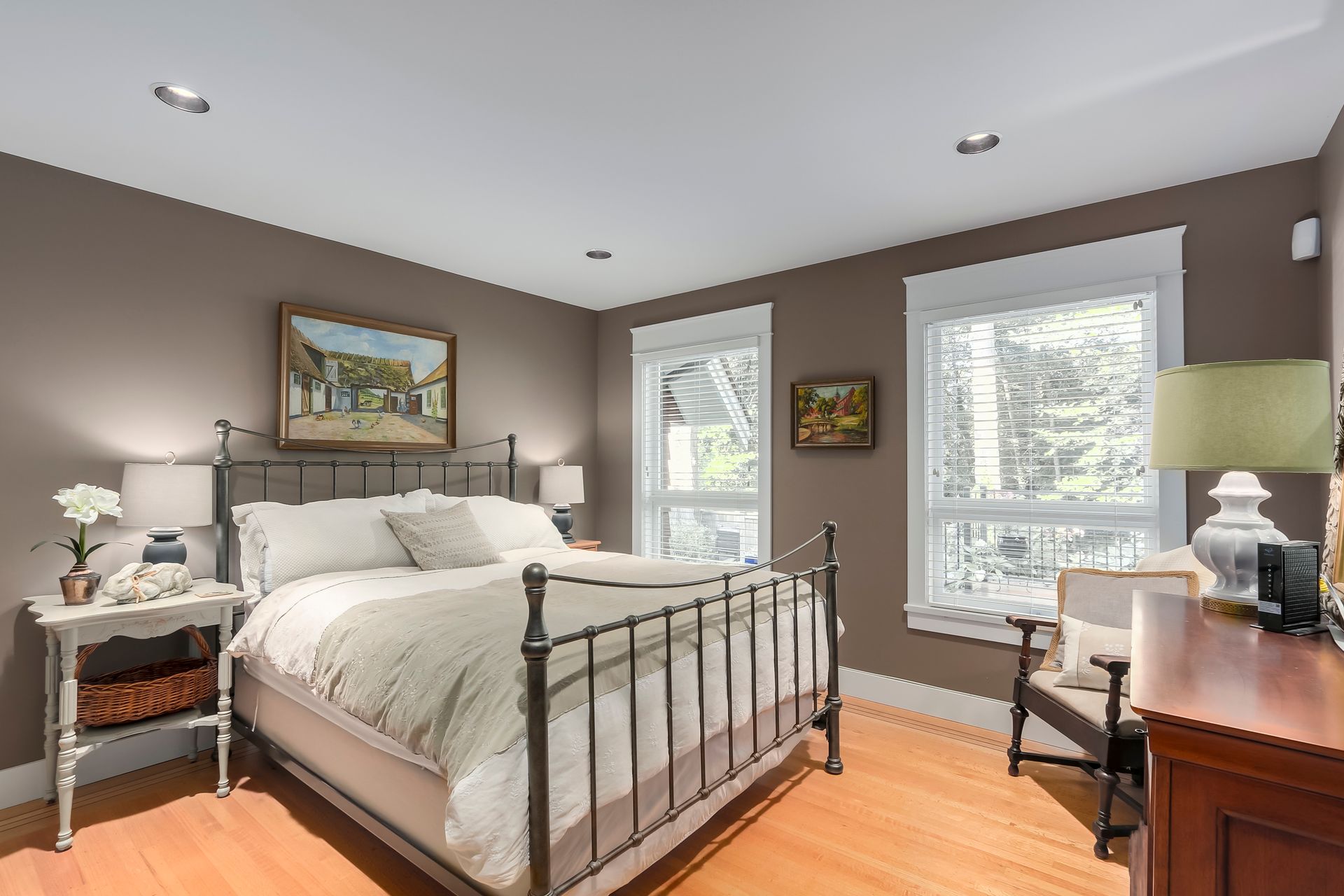 73189 at 3323 Redfern Place, North Vancouver